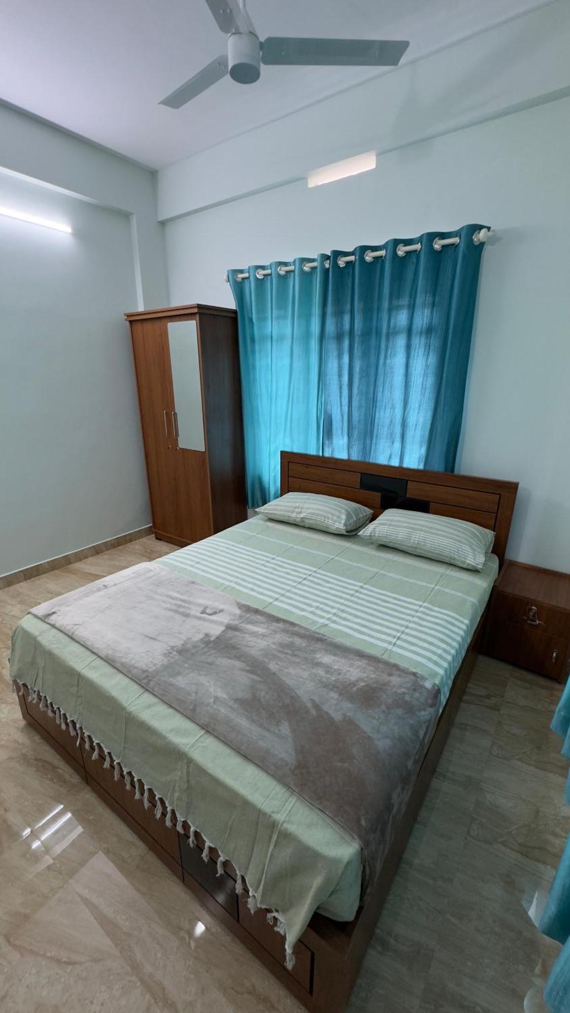 The Karlyle Homestay Vaduvanchal Екстер'єр фото